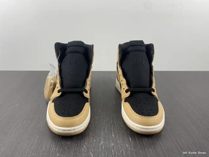 1st Kicks OG Heirloom High Jordan Air 555088-202 1 0620